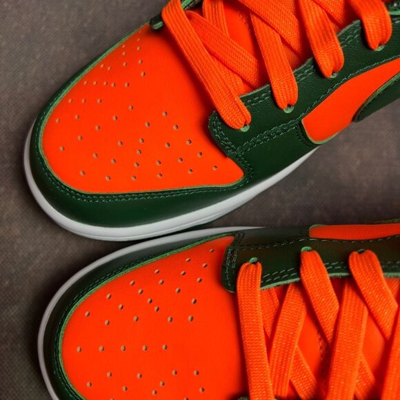 Nike Dunk Low Retro Miami Hurricanes Men's Size 8.5 - Picture 4 of 12